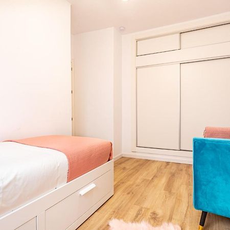 Happy Lounge Apartment Фуeнхирола Екстериор снимка