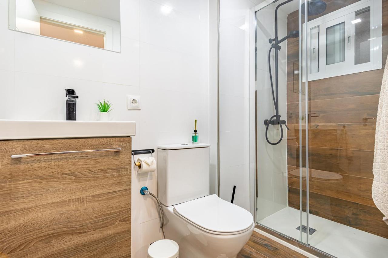 Happy Lounge Apartment Фуeнхирола Екстериор снимка